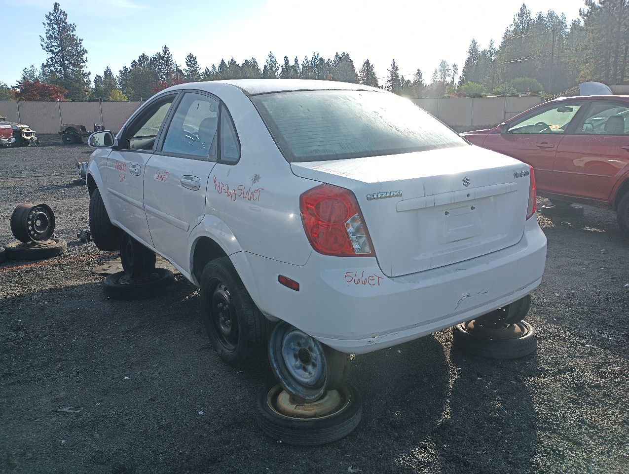 2008 SUZUKI Forenza